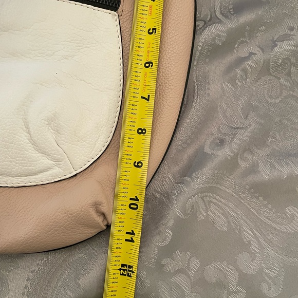 T Tahari hobo style shoulder bag - Picture 7 of 10